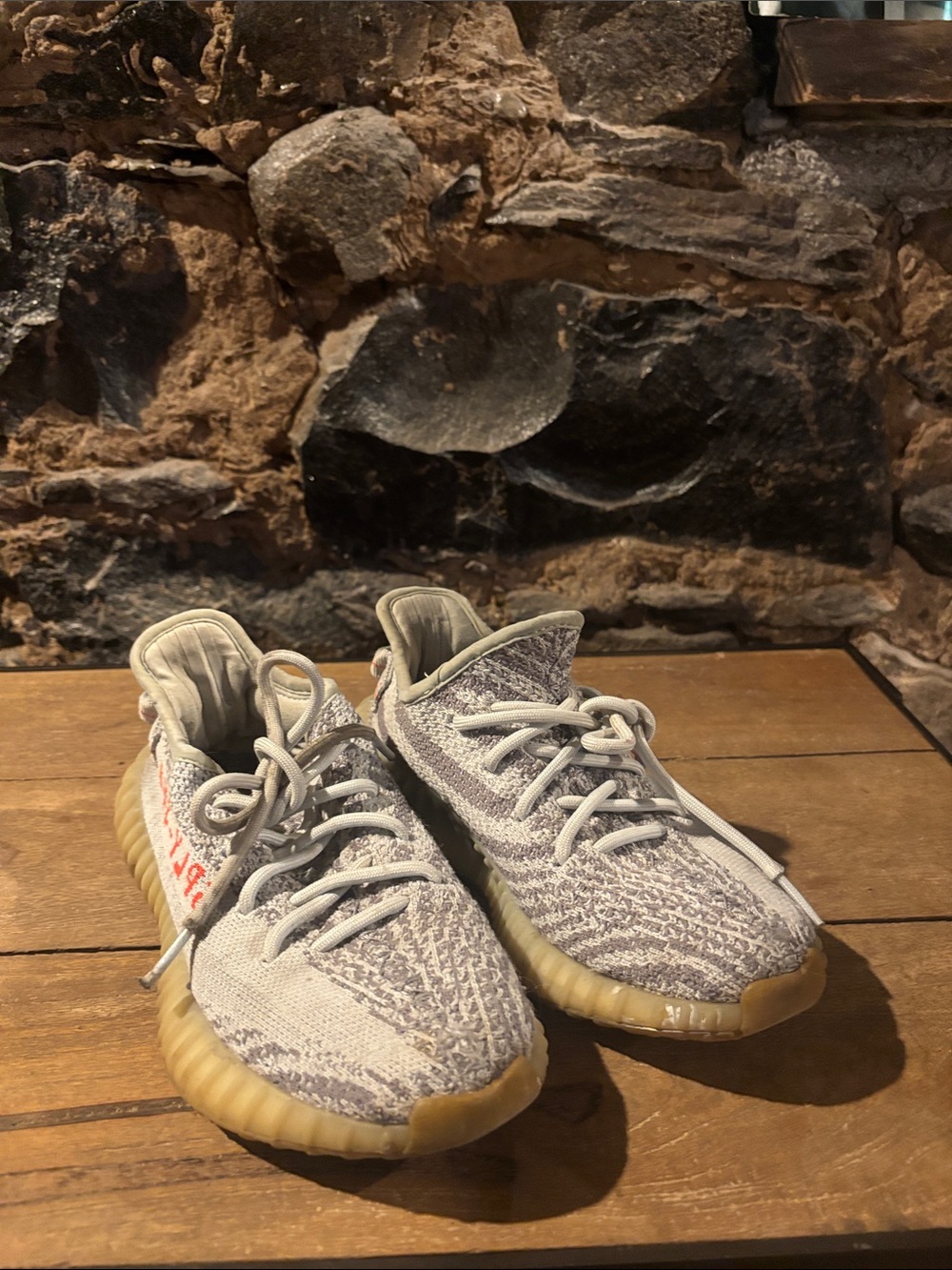 Yeezy Grey Knit Athletic Sneakers with Gum Sole Boys / Women’s